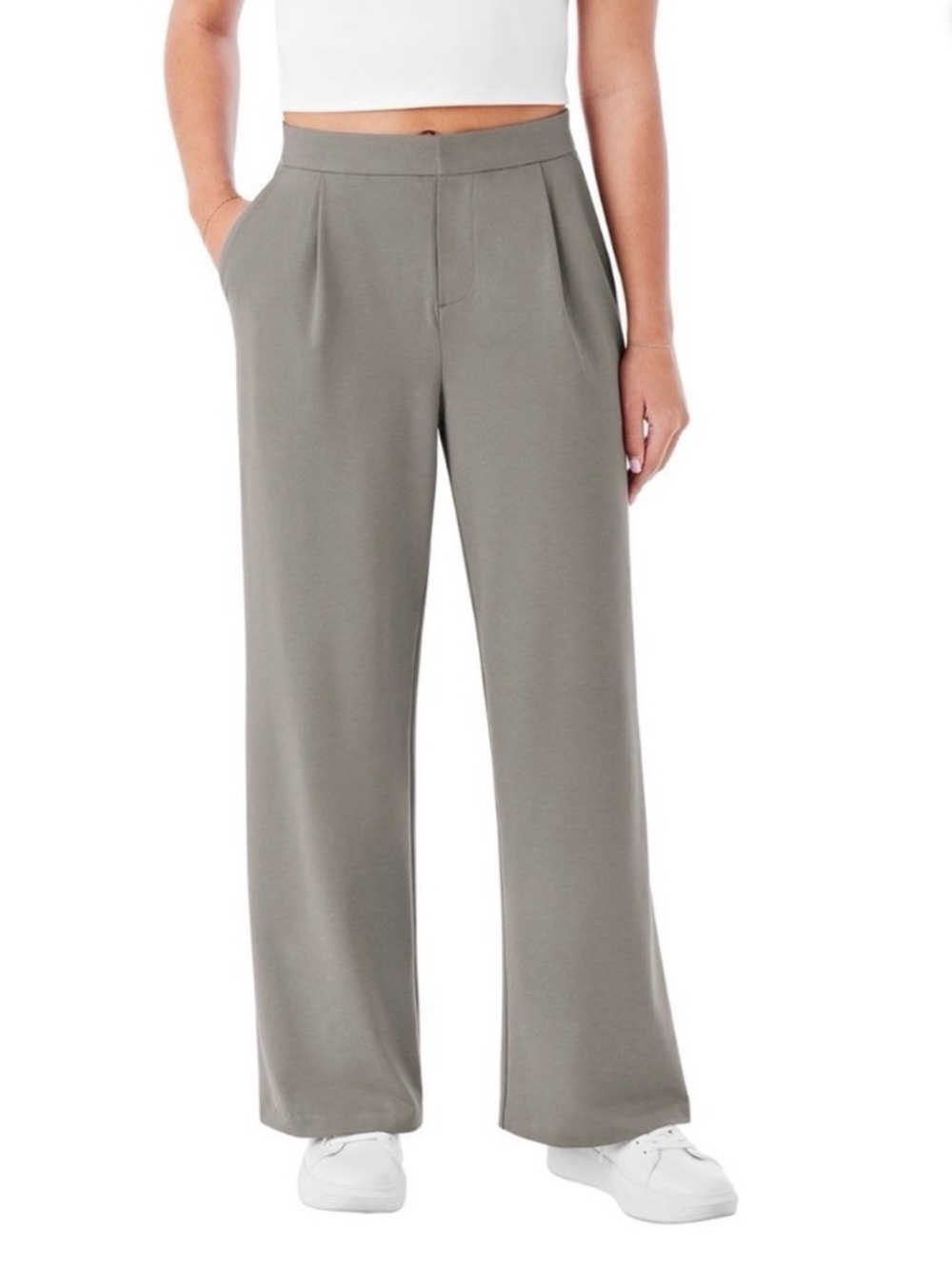 Effortless Wide-Leg Pull-On Pants in Olive
